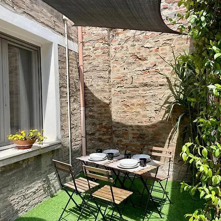 Apartmán 1nterno 1